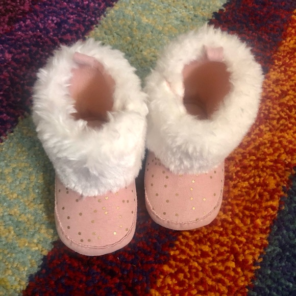 PINK BABY BOOTIES WITH FUR - Picture 2 of 8
